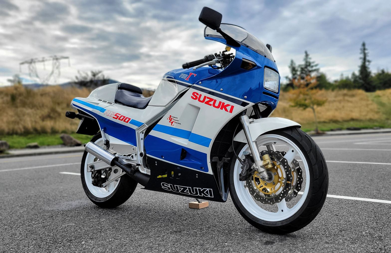 Suzuki RG500