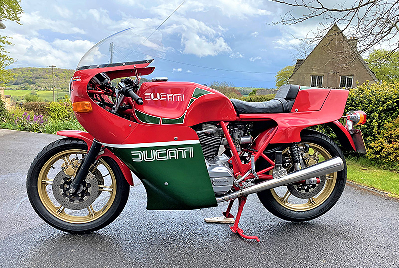 ducati 900 mhr