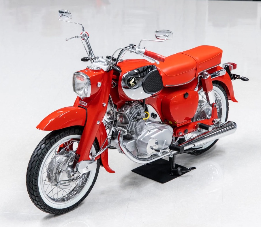 Honda ca77