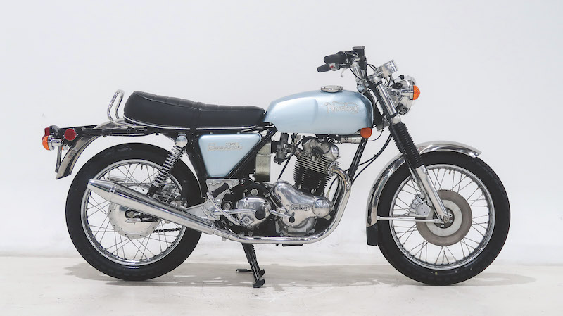 Norton Commando