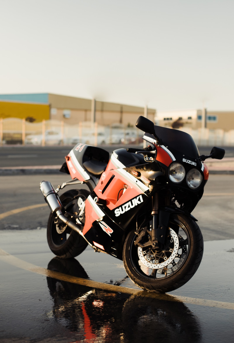 suzu7ki gsx-r1000 retromod