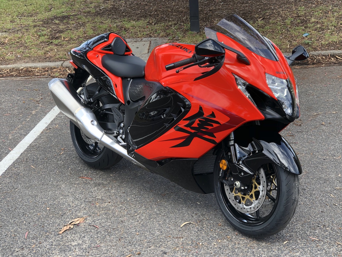 suzuki
                    hayabusa