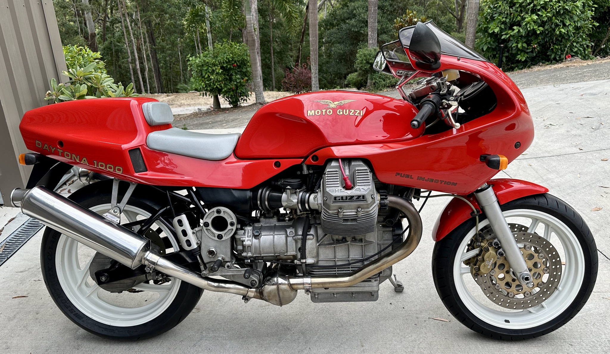 Moto Guzzi Daytona 1000