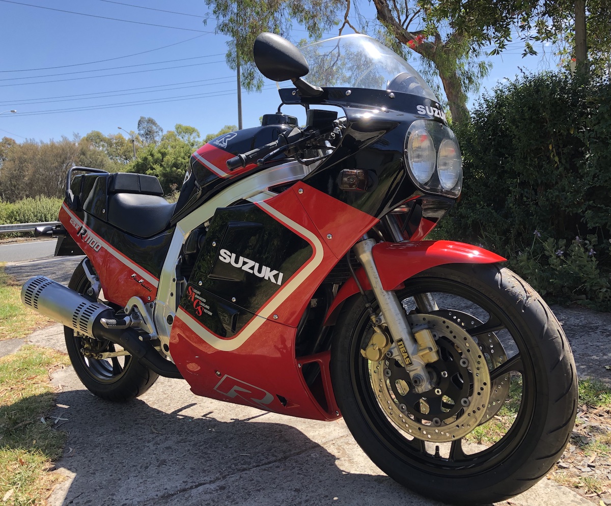 suzuki gsxr1100h