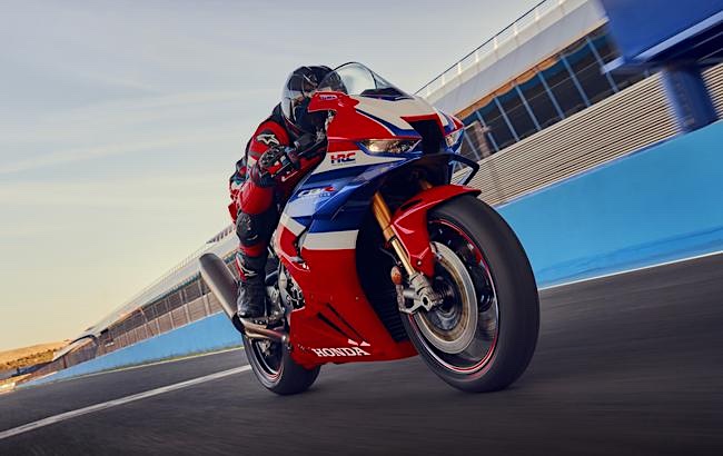 honda
              cbr1000rr-r sp