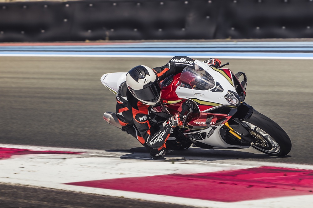 suzuki
              gsxr1000r