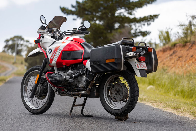 BMW
                R100GS
