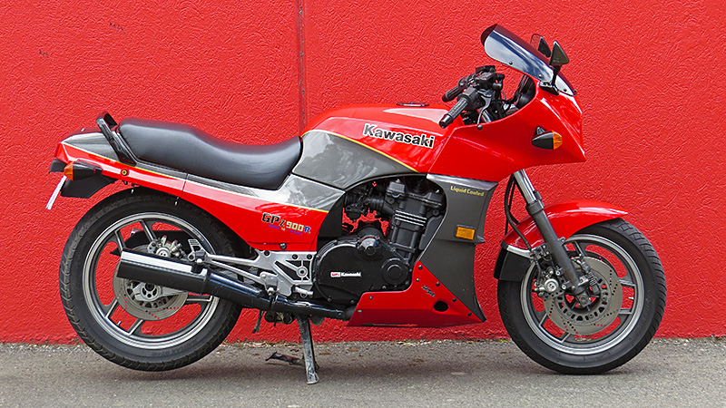 kawasaki gpz900r