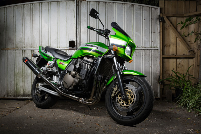 kawasaki zrx1200r