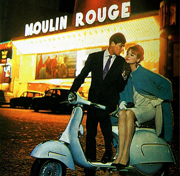 Vespa Moulin Rouge