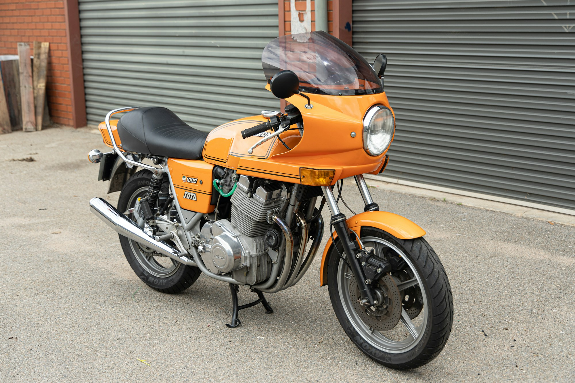 laverda
              jota