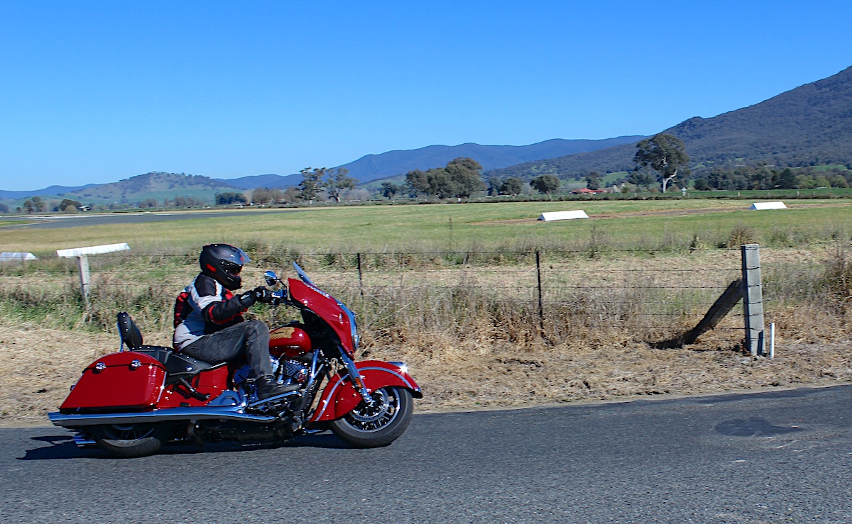 2015 Indian Chieftain ride shot